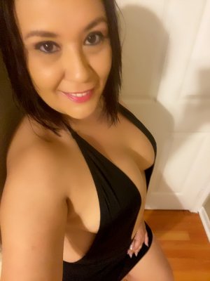Lesia call girl in Manchester NH